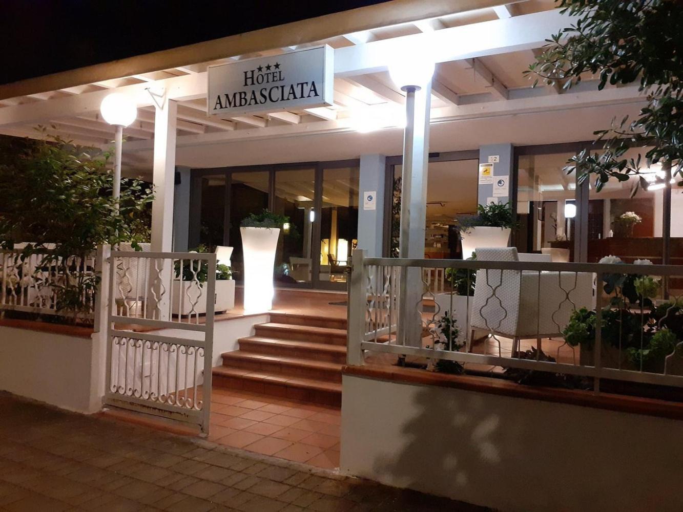 Hotel Ambasciata Cesenatico Ngoại thất bức ảnh
